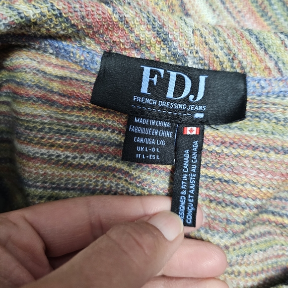 FDJ French Dressing Rainbow Variegated Crewneck Long Sleeve Top Size Large - Picture 5 of 5